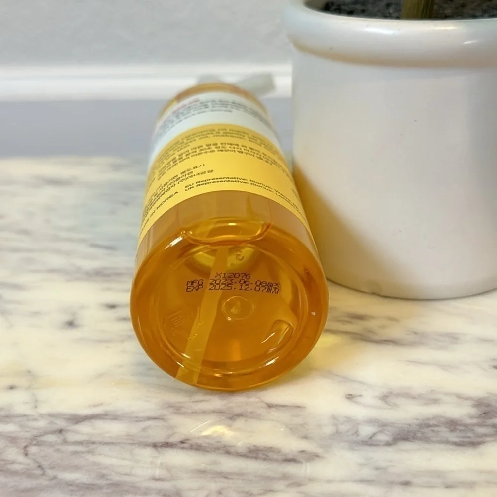 NWOT ma:nyo Cleansing Oil